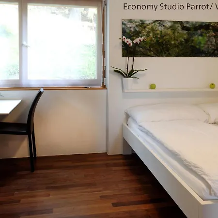 ツェルマット アパートメンツ