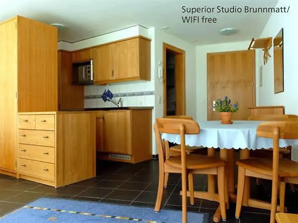 아파르테멘트 *